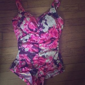 Multicolored swimsuit